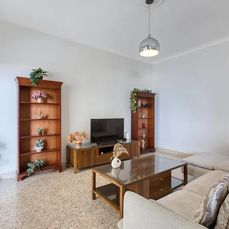 アパート New - Stylish 3-bedroom With Sea Views & Private Terrace By Sf Homes スリーマ