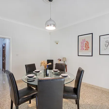 アパート New - Stylish 3-bedroom With Sea Views & Private Terrace By Sf Homes *