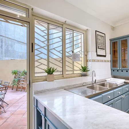 New - Stylish 3-bedroom With Sea Views & Private Terrace By Sf Homes
