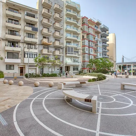 New - Stylish 3-bedroom With Sea Views & Private Terrace By Sf Homes アパート *